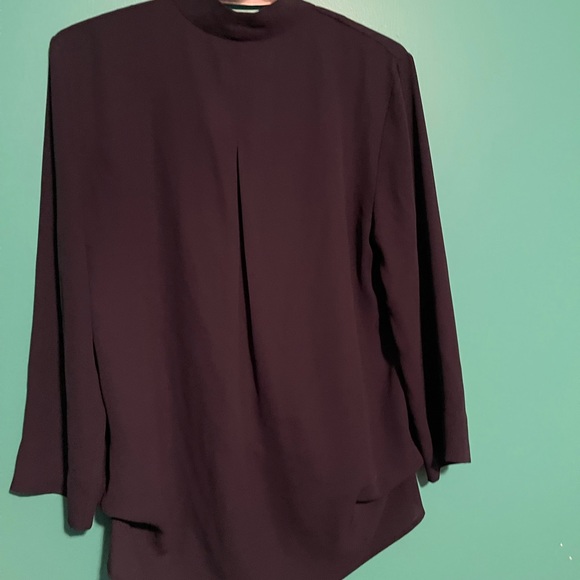 Flowy, Sheer, Crossover Blouse - Picture 5 of 5